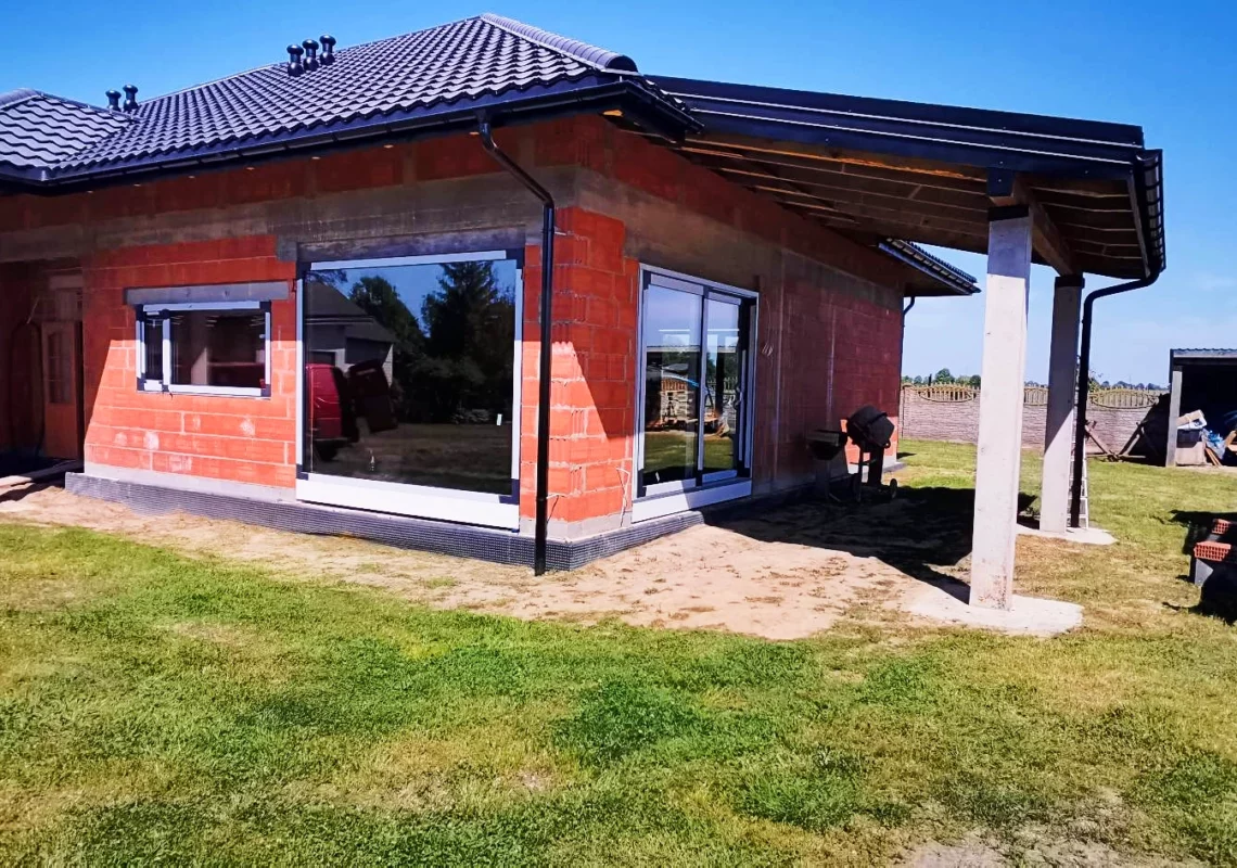 montowanie okien w domu