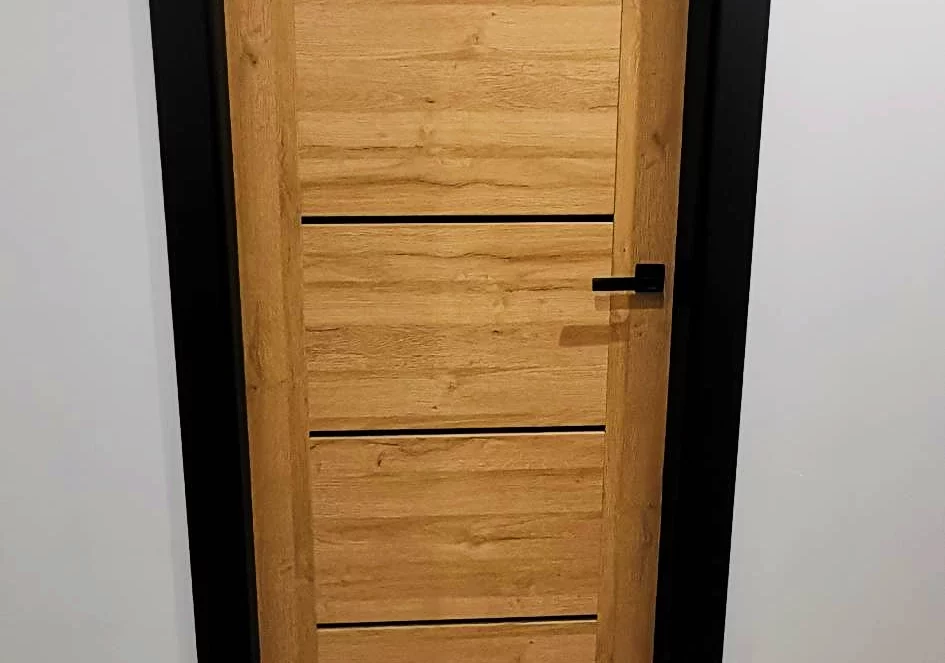 drewniane drzwi wewnętrzne